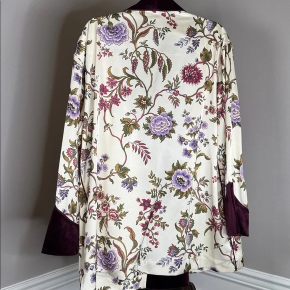 Tuckernuck Chantilly Floral Blazer and Matching Pants Size XL - Picture 8 of 14